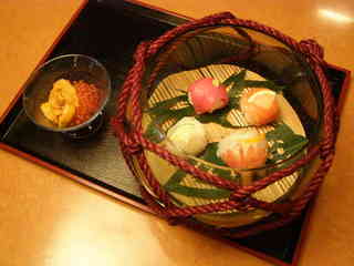 浮き玉寿司!.JPG